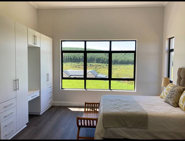 3 BEDROOM TOWNHOUSE FOR SALE IN ST JOHNS VILLAGE